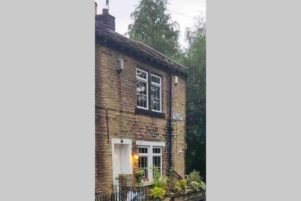 Entire Cottage In The Beautiful Calder Valley Halifax Exterior photo