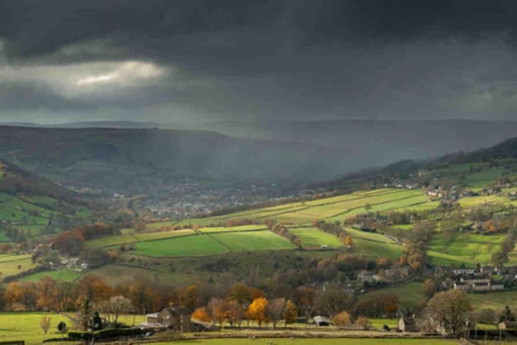 Entire Cottage In The Beautiful Calder Valley Halifax Exterior photo