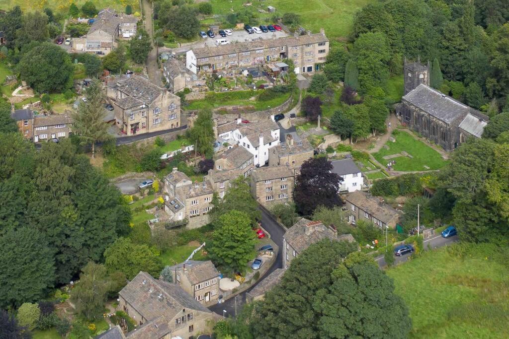 Entire Cottage In The Beautiful Calder Valley Halifax Exterior photo